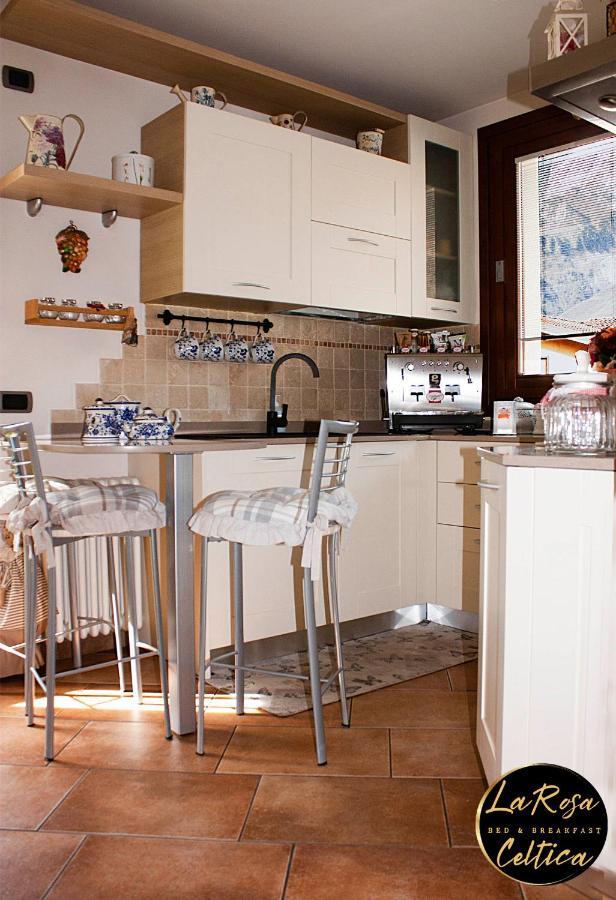 B&B La Rosa Celtica Capo di Ponte ภายนอก รูปภาพ