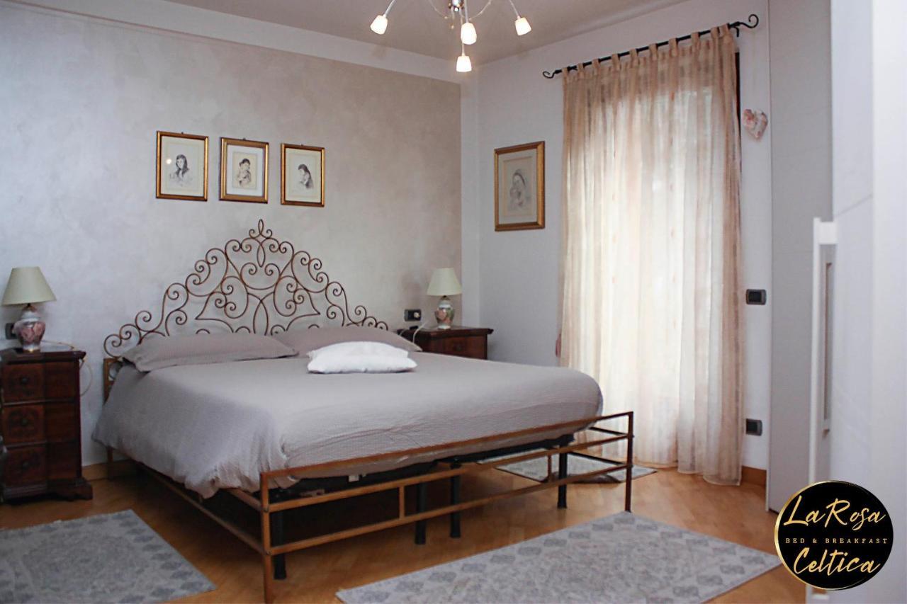 B&B La Rosa Celtica Capo di Ponte ภายนอก รูปภาพ