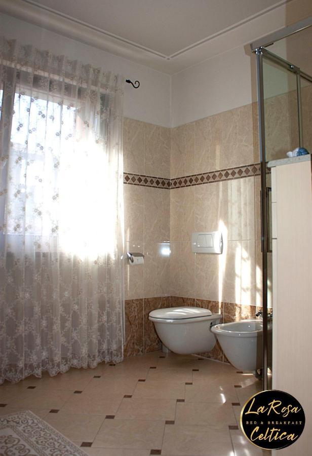 B&B La Rosa Celtica Capo di Ponte ภายนอก รูปภาพ